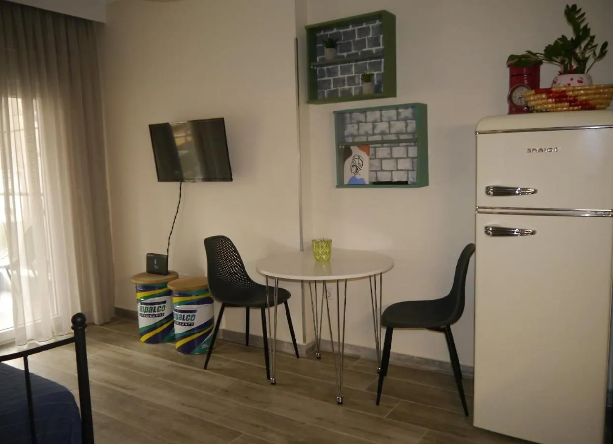 Apartment Cozy & Stylish Eastside Apt. Thessaloniki Greece