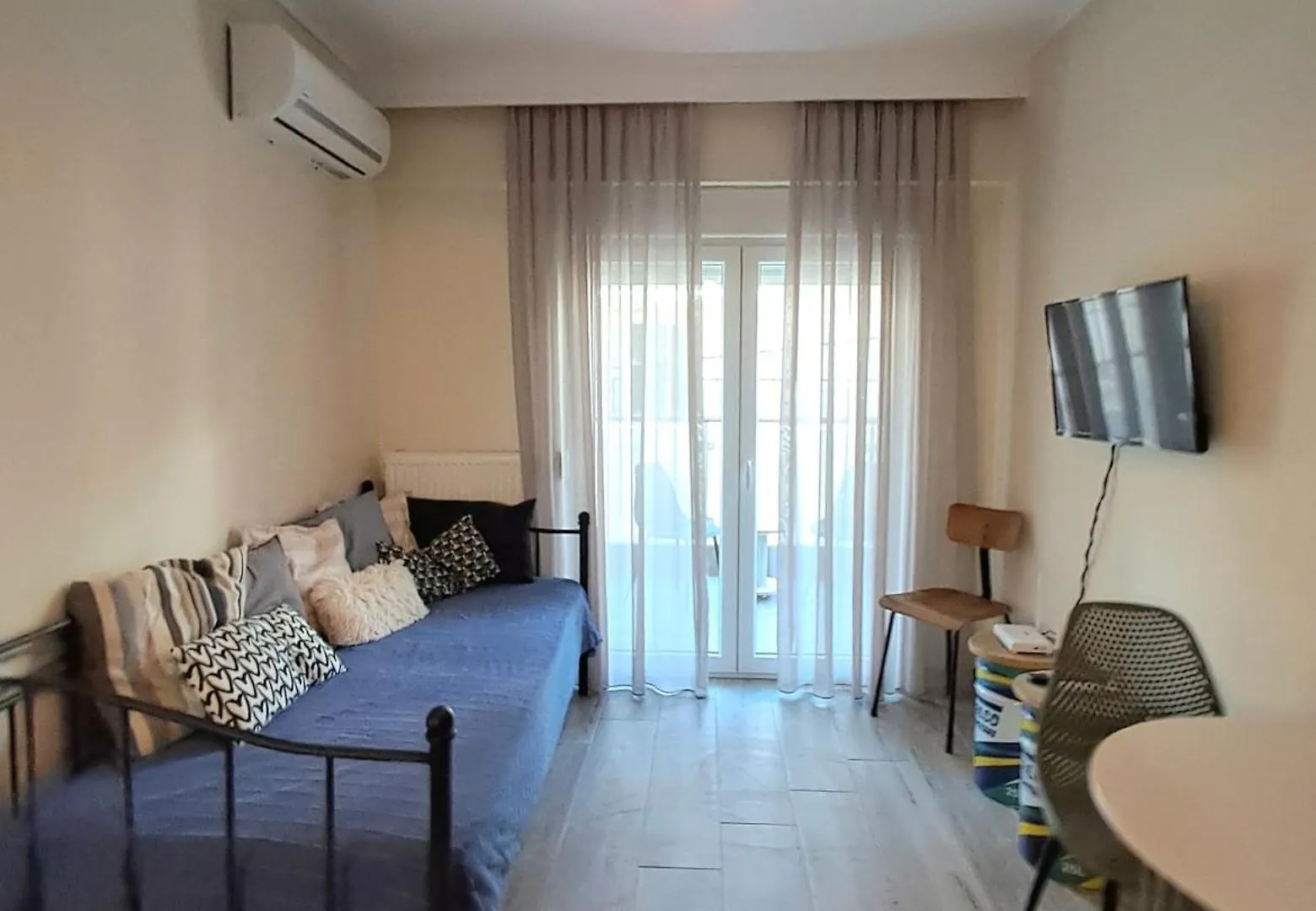Cozy & Stylish Eastside Apt. Thessaloniki 0*,  Greece